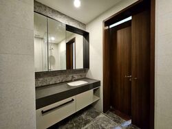Parksuites (D10), Apartment #569428341